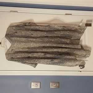 One size snakeskin gray open front jacket